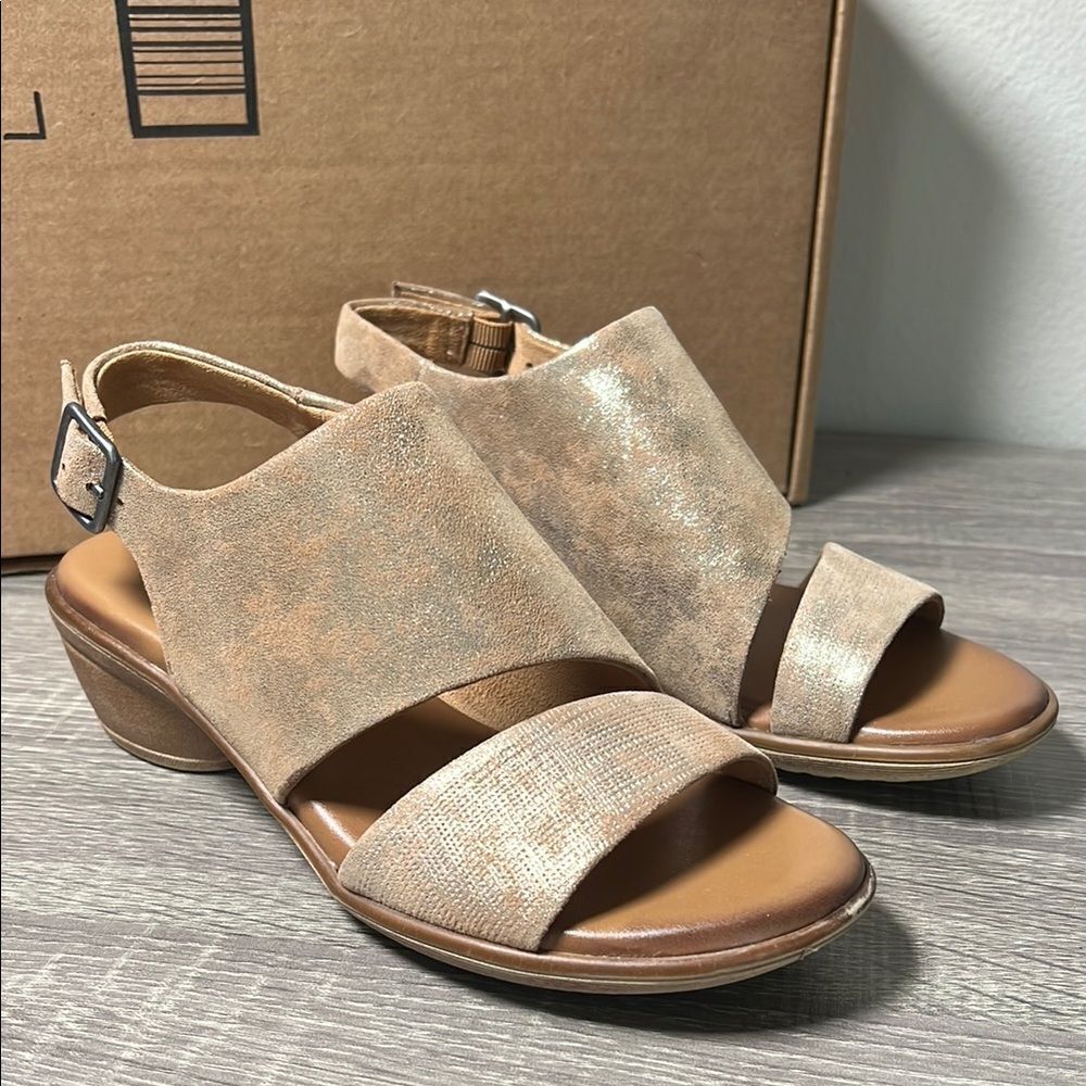 Comfortiva Nelma Sandals Shoes
